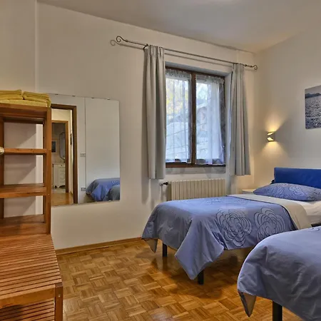 Ornella, La Terrazza - Theater Apartment Tignale